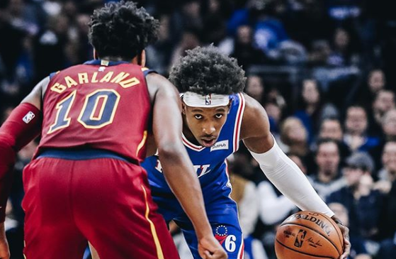 约什-理查德森更新Ins展示自己赛场图:白日做梦